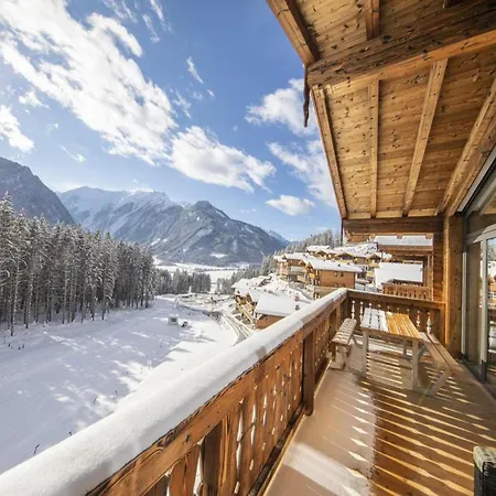 In Neukirchen By Slopes Domek alpejski