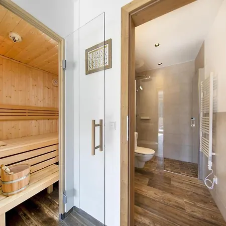 In Neukirchen By The Slopes * Neukirchen am Großvenediger