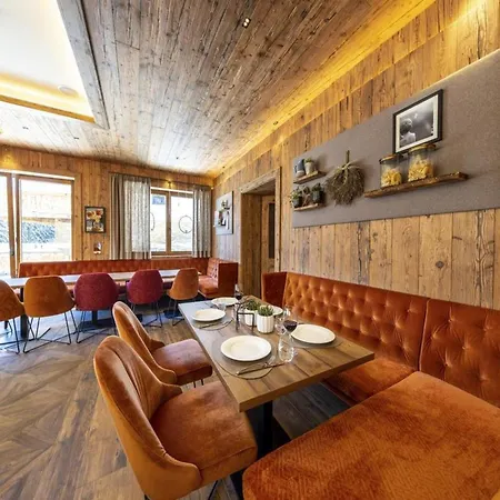 In Neukirchen By Slopes Neukirchen am Großvenediger