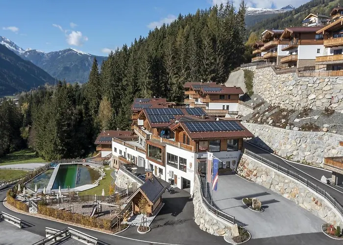 In Neukirchen By The Slopes Chalet Neukirchen am Grossvenediger